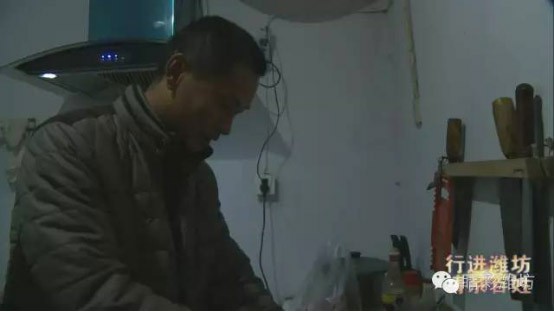 你每天都骑的公共自行车 少不了他们的付出