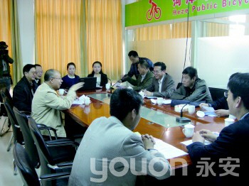 聊城市交通局去菏泽考察公共自行车运营经验